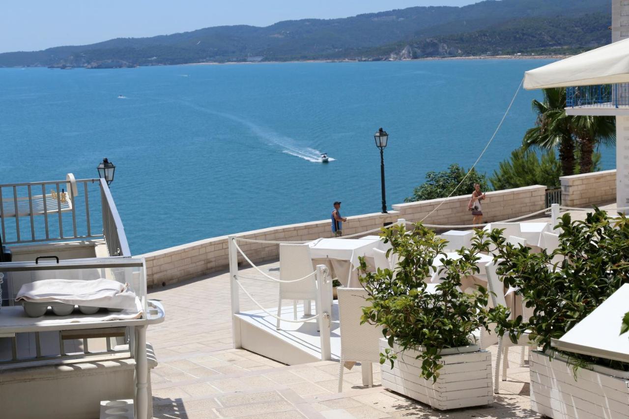 Piazzetta Petrone Apartments + Parking Весте Екстериор снимка