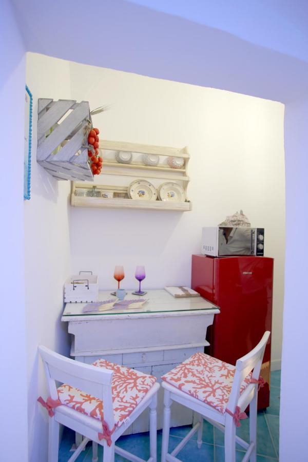 Piazzetta Petrone Apartments + Parking Весте Екстериор снимка