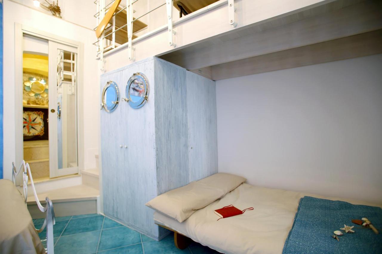 Piazzetta Petrone Apartments + Parking Весте Екстериор снимка