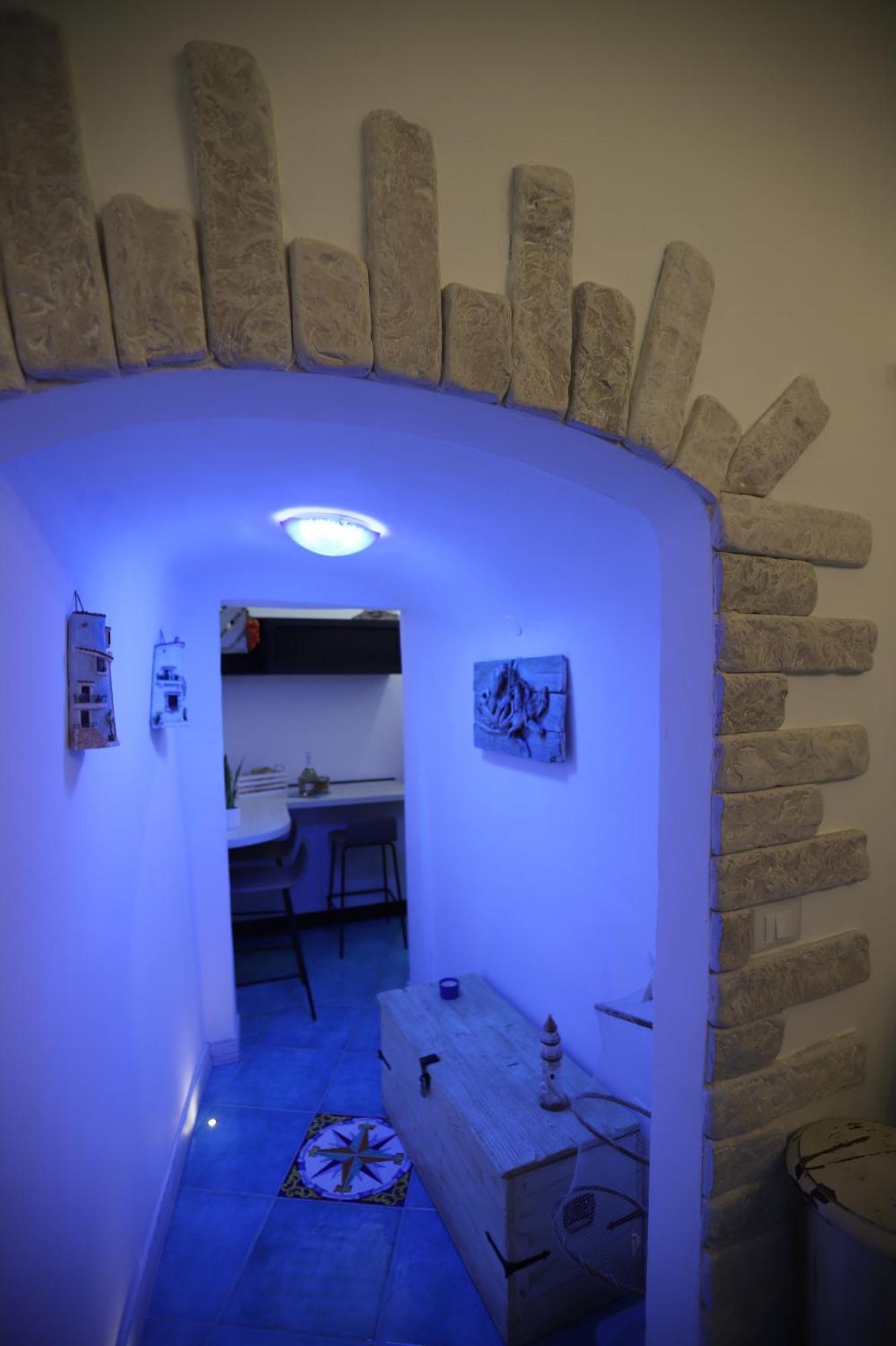 Piazzetta Petrone Apartments + Parking Весте Екстериор снимка