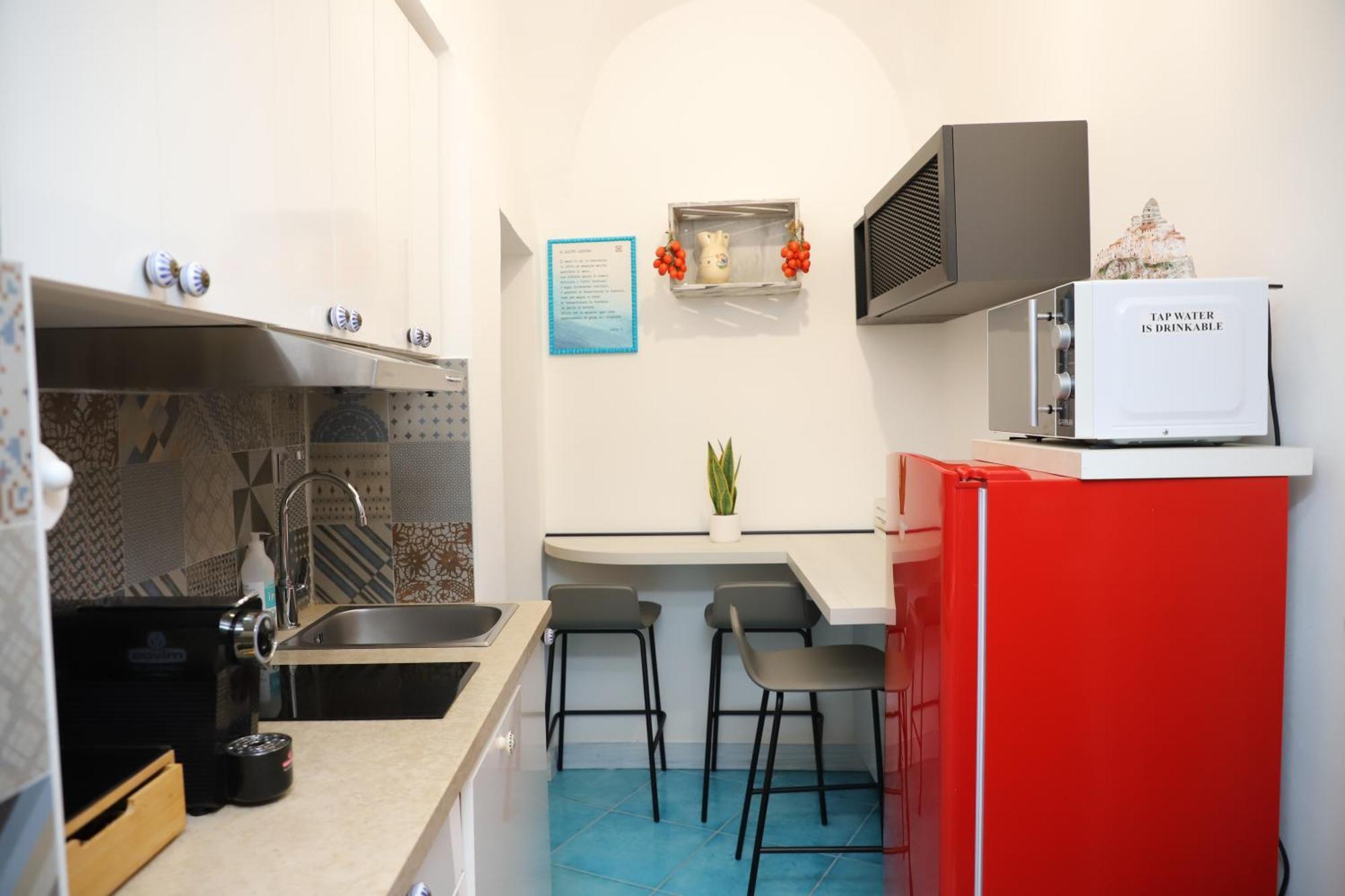 Piazzetta Petrone Apartments + Parking Весте Екстериор снимка